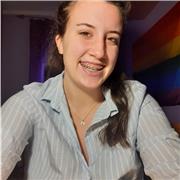 Chica de bachillerato ofrece clases de castellano, catalán e inglés a niños/as hasta 10 años